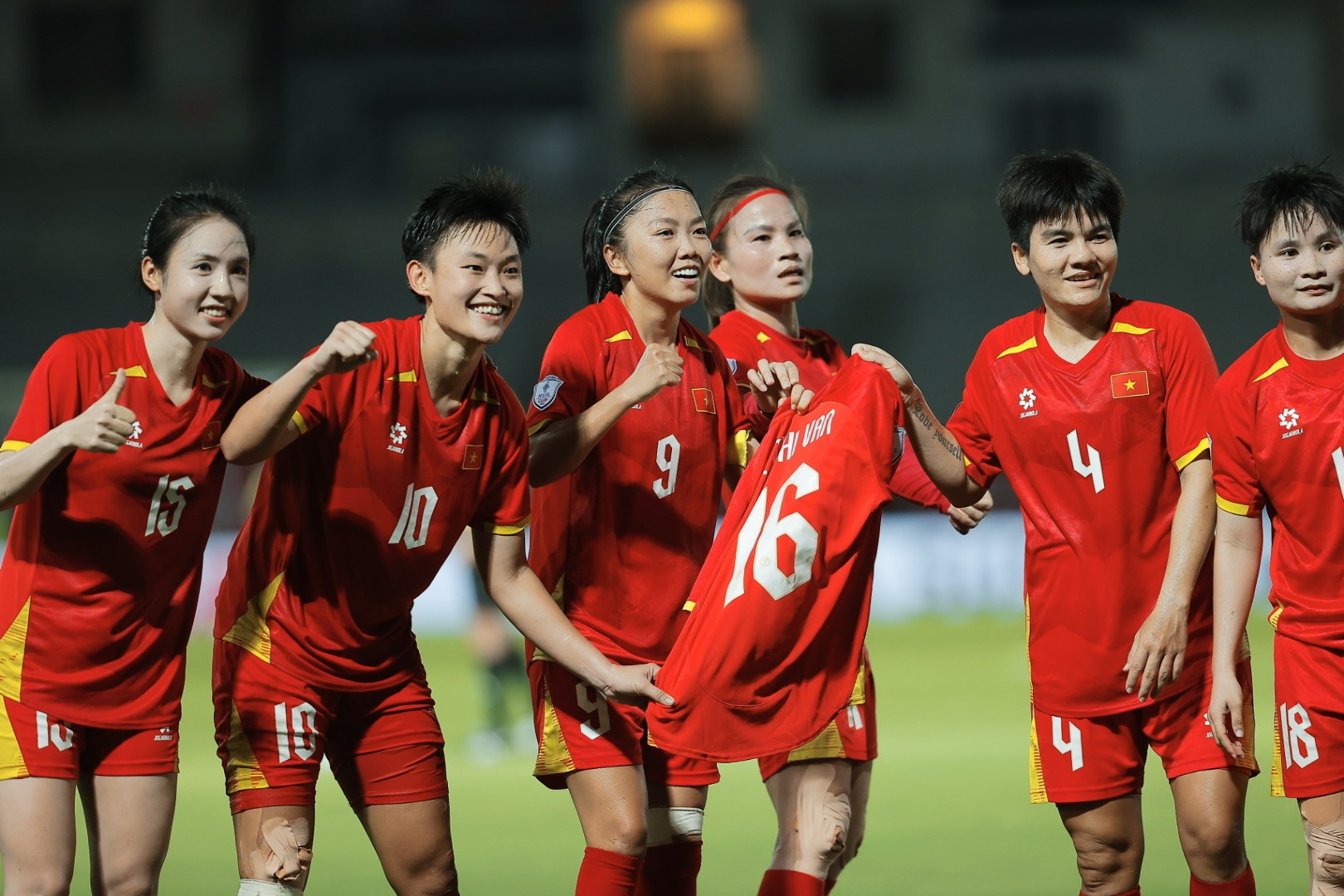 Tuyển nữ Việt Nam 1-0 Thái Lan (hiệp 2): Nữ Việt Nam kiểm soát thế trận