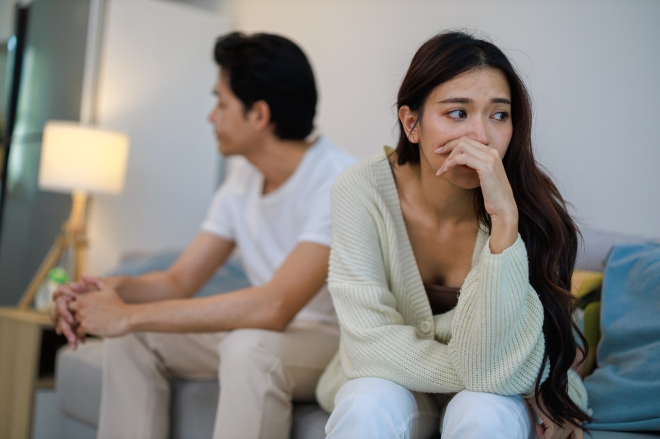 Chồng hàng ngày ăn mặc đẹp, tôi ngã ngửa khi biết anh đã đi đâu