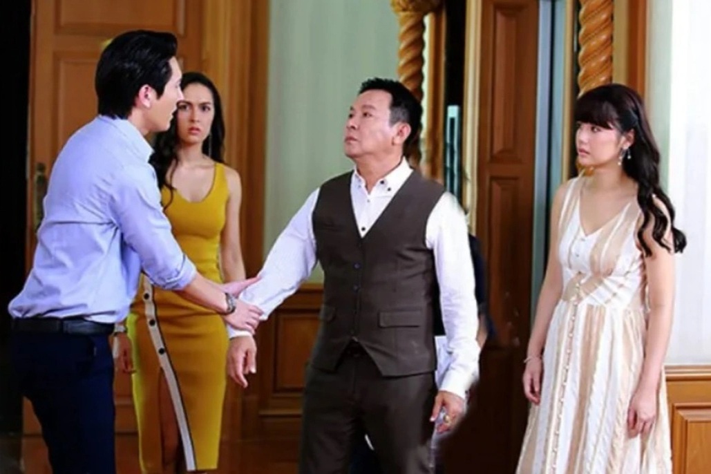 Hết lòng cưng chiều vợ con, chồng tôi vẫn bị bố mẹ đẻ đuổi ra khỏi nhà