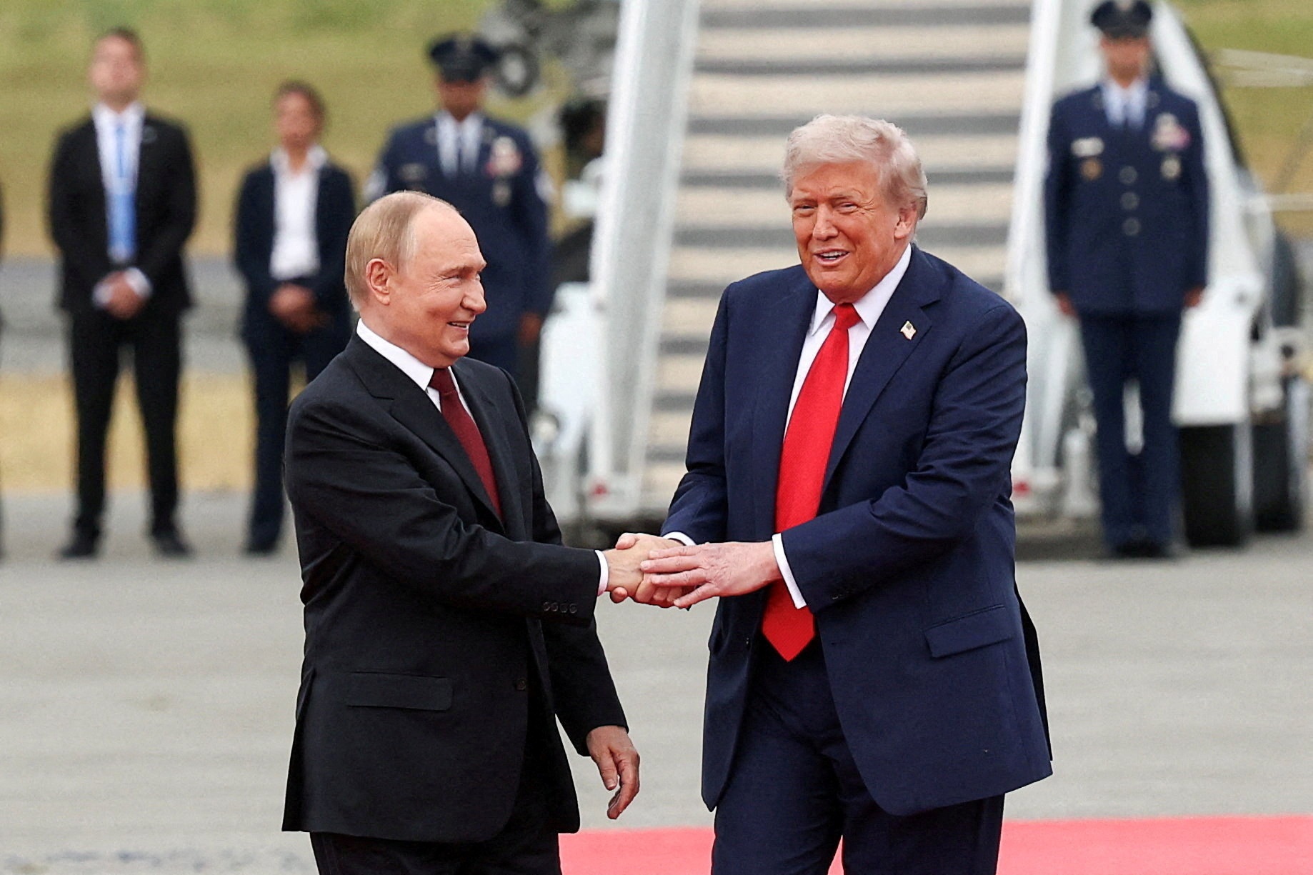Tổng thống Trump: Tổng thống Putin muốn kết thúc cuộc chiến ở Ukraine