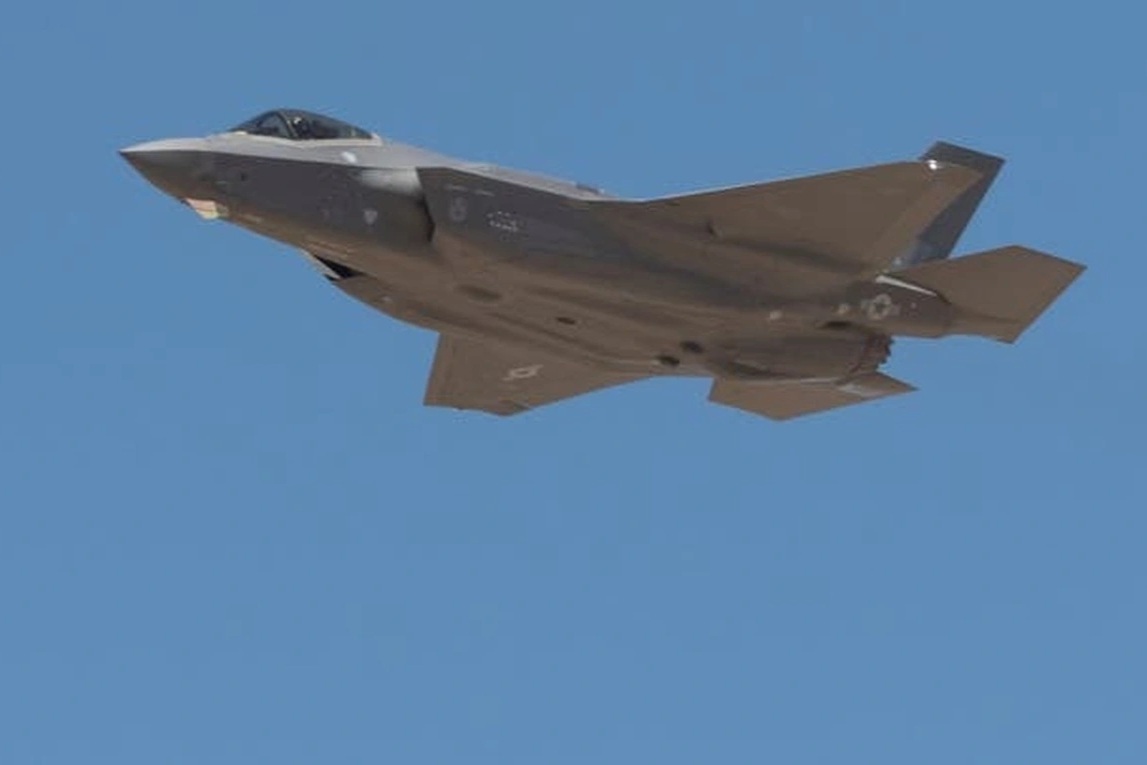 Mỹ thử nghiệm cặp "song sát" mới, F-35 gia tăng uy lực công phá