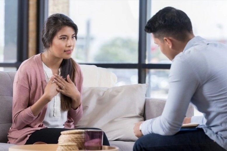 Tôi bật khóc khi cả gia đình chồng coi nhà mình là khu nghỉ dưỡng miễn phí