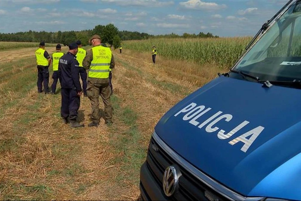 UAV quân sự phát nổ trên cánh đồng ở Ba Lan