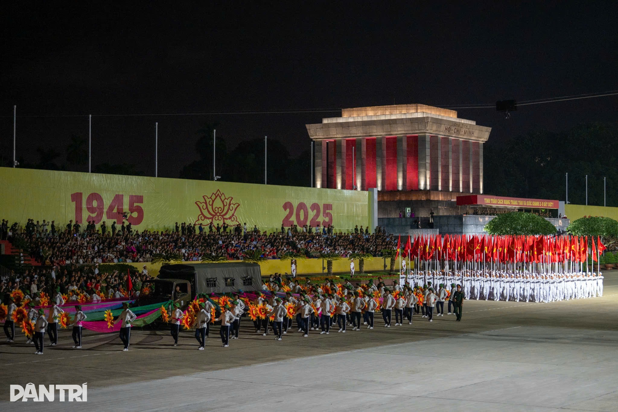 Chính thức tổng hợp luyện diễu binh, diễu hành