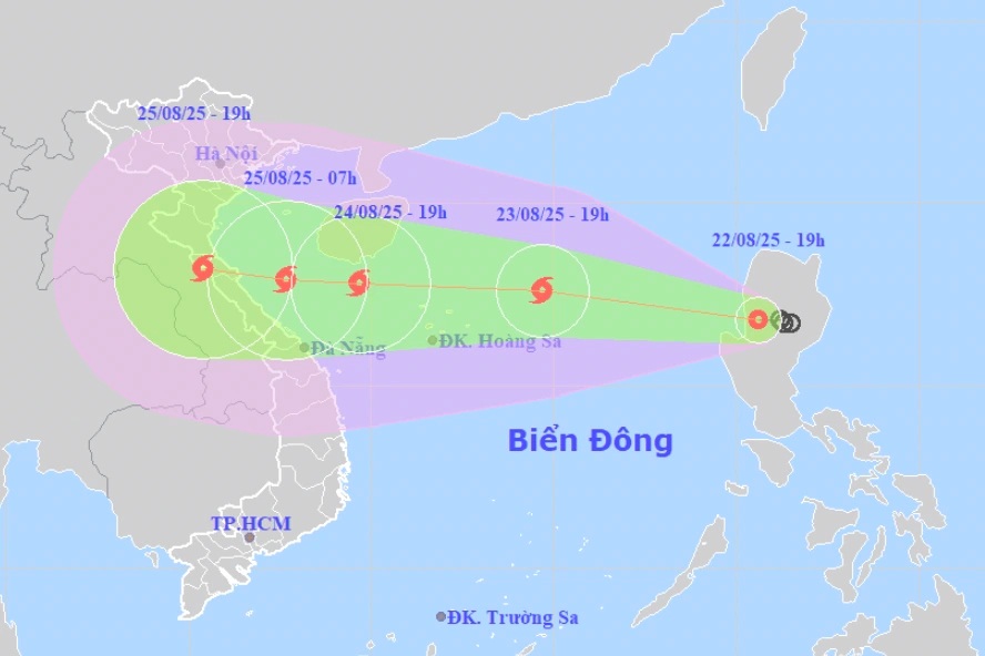 Chiều mai áp thấp nhiệt đới mạnh lên thành bão số 5 sau khi vào Biển Đông