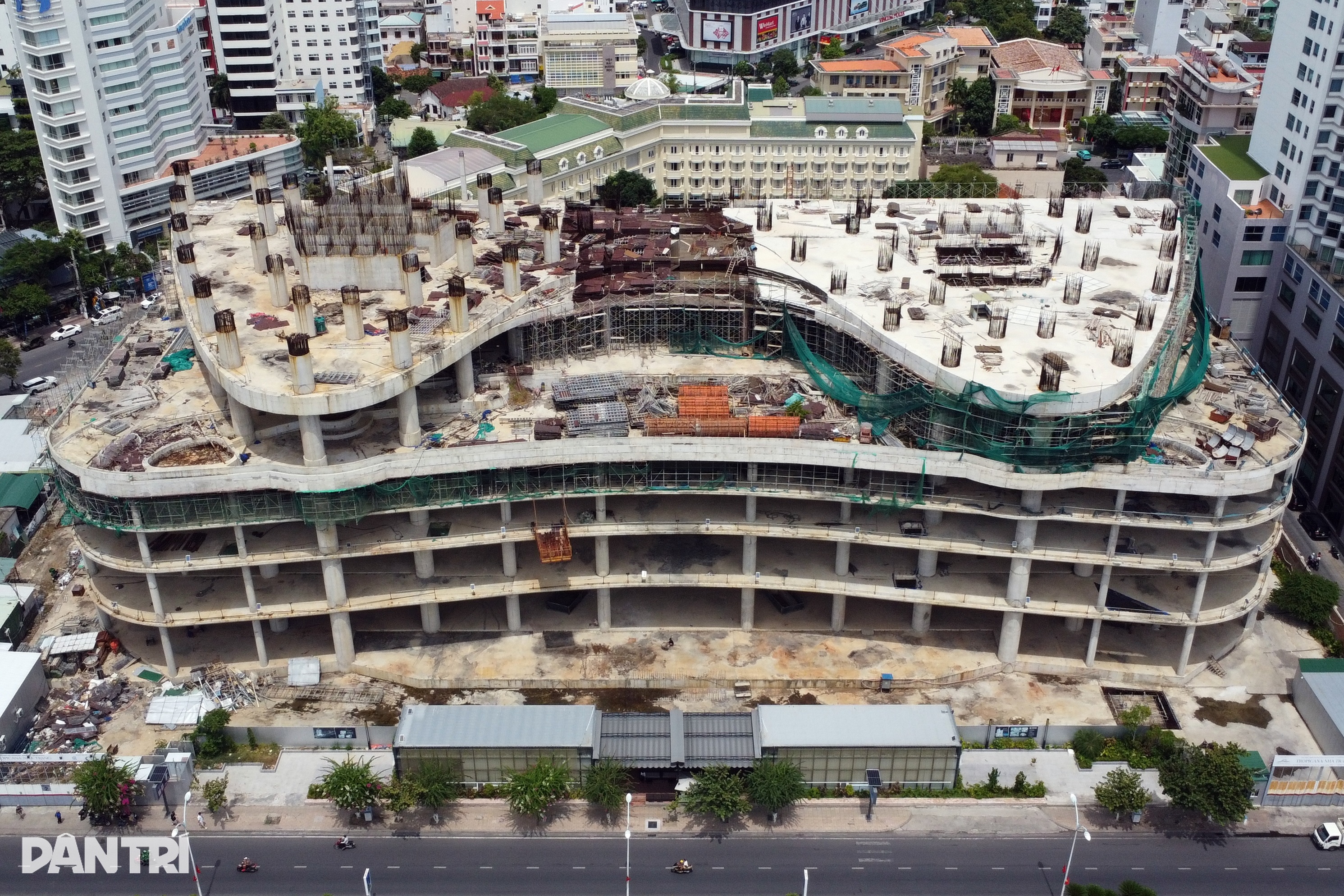 Phó Thủ tướng Nguyễn Hòa Bình: Cả nước còn khoảng 3.000 dự án có vướng mắc