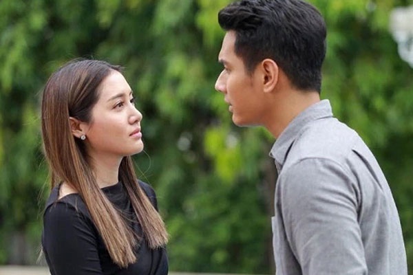 Sau 4 năm mượn tiền mẹ vợ, chồng tôi bất ngờ nói một câu "lật mặt"