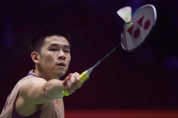 Tay vợt Thái Lan thua sát nút VĐV Trung Quốc ở chung kết giải thế giới