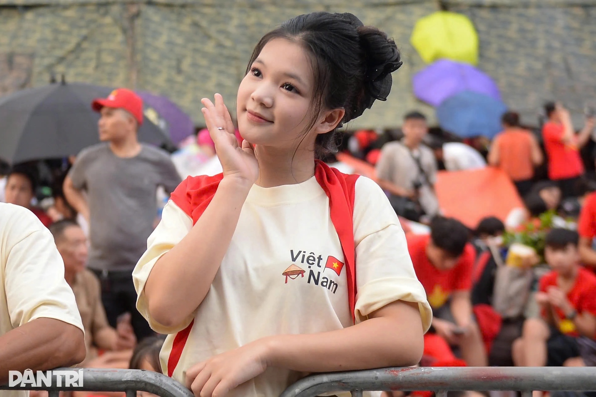 Bắc Bộ nắng nóng, Nam Bộ mưa to