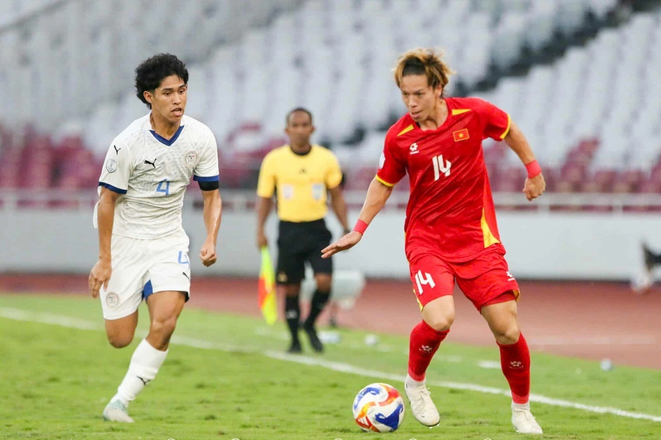 U23 Việt Nam - U23 Bangladesh (19h hôm nay): Đình Bắc, Văn Trường đá chính