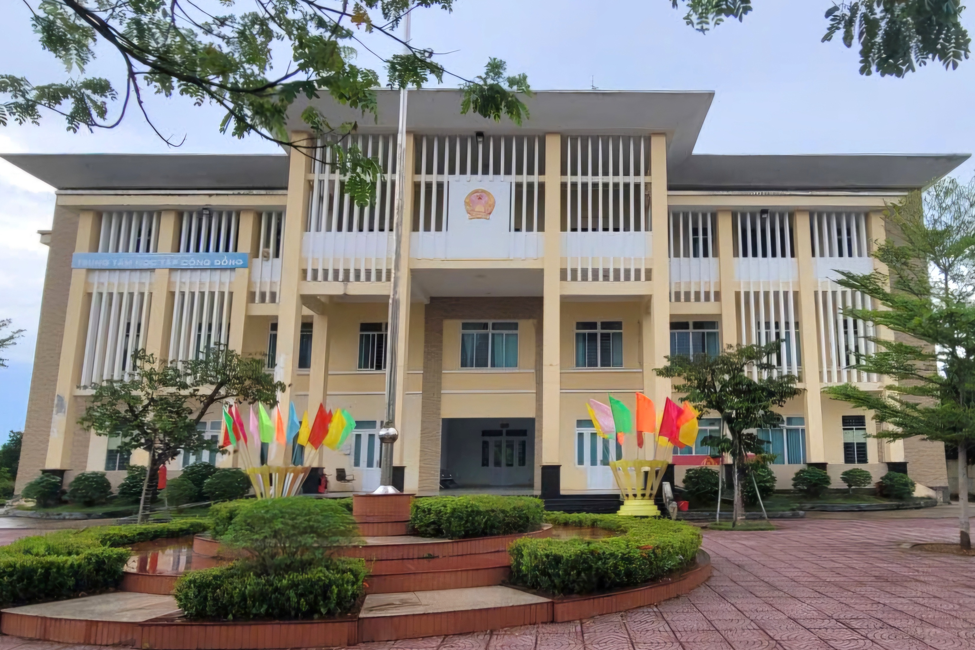Doanh nghiệp kiện chính quyền xã đòi khoản nợ gần 5 tỷ đồng