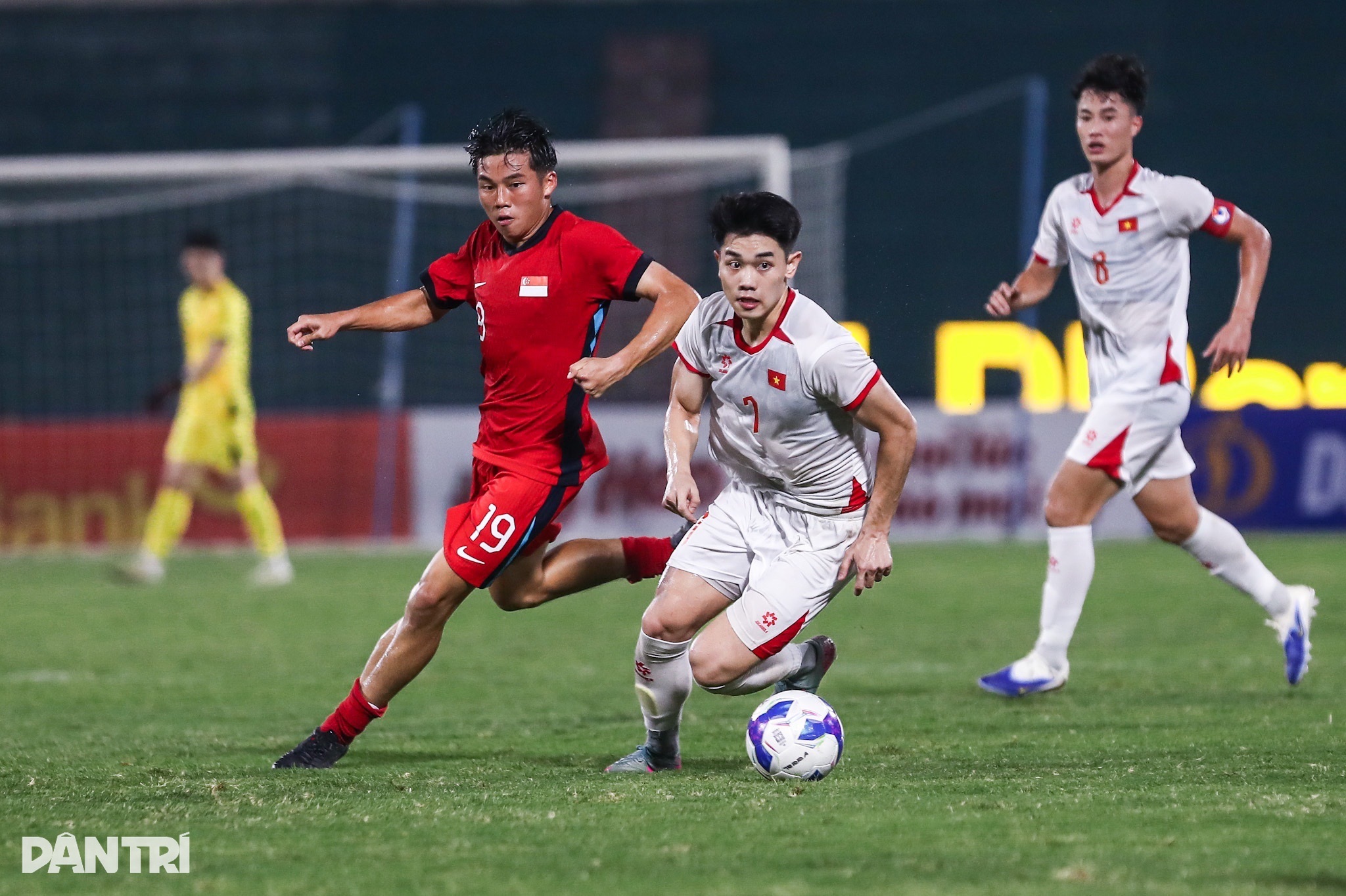 HLV Hoàng Anh Tuấn: “Indonesia đáng gờm hơn Thái Lan với U22 Việt Nam”