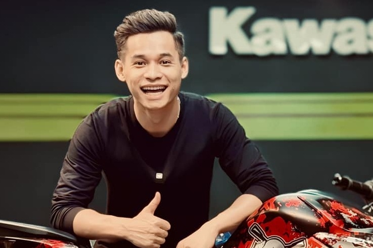 Độ Mixi: Từ nhân viên văn phòng đến streamer gây tranh cãi