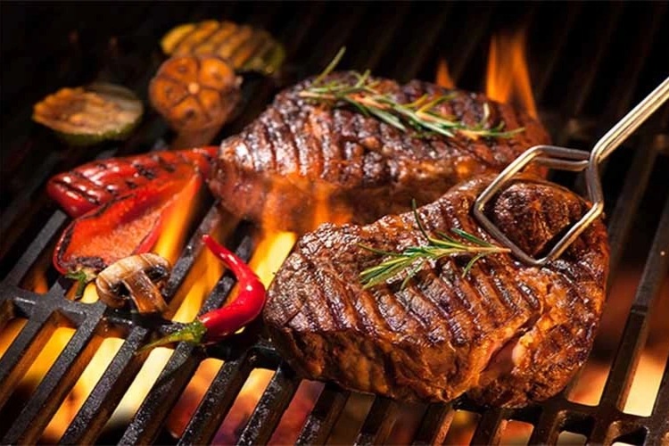 Những món ăn tưởng vô hại lại là “bạn thân” của tế bào ung thư