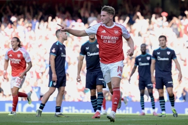 Siêu máy tính dự đoán tỷ số trận Arsenal gặp Bilbao