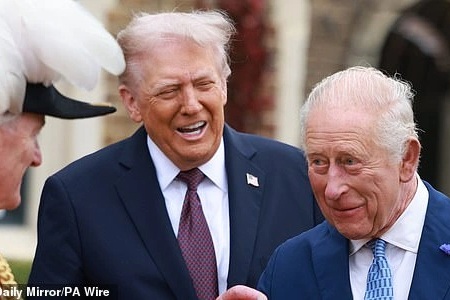 Tổng thống Trump bắt đầu chuyến thăm lịch sử tới Anh