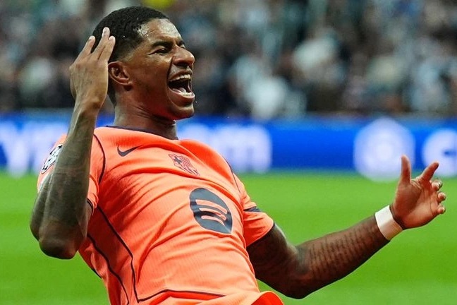 Vì sao Rashford bỗng dưng bị gạch tên đầy khó hiểu ở Barcelona?