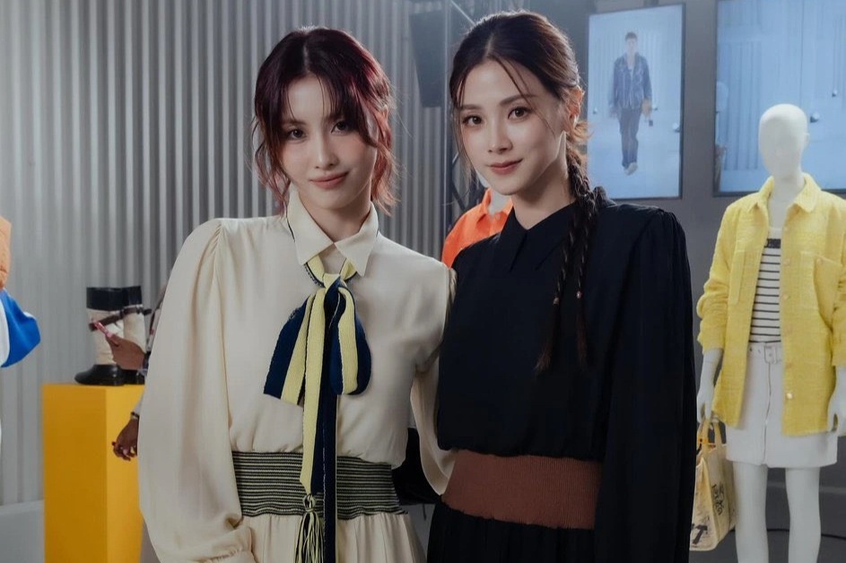 Momo hoá thân thành “tổng tài”, tự tin đọ sắc cùng mỹ nhân Thái Baifern