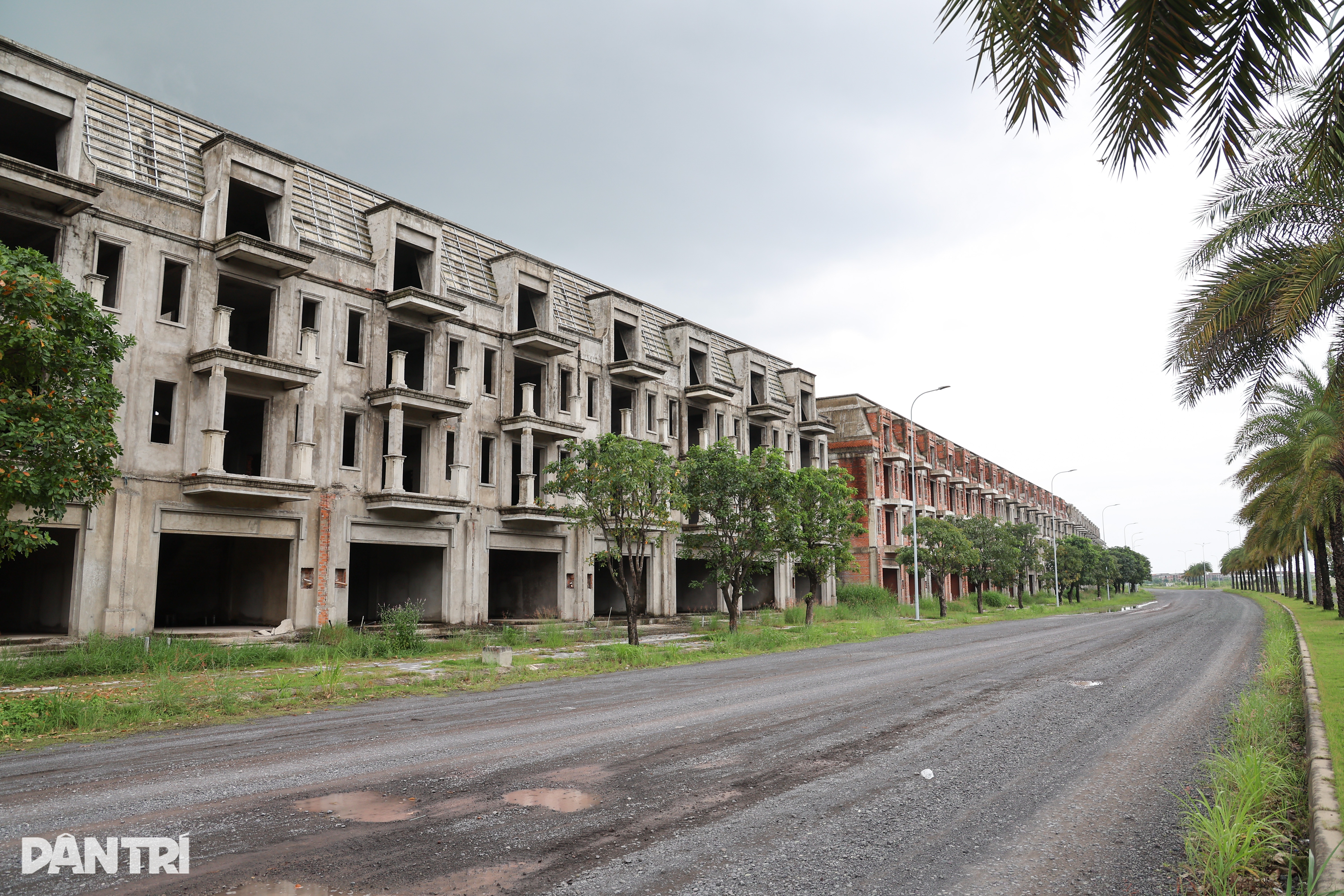 Chờ "ẩn số" kiềm chế tác động của bảng giá đất mới tại TPHCM