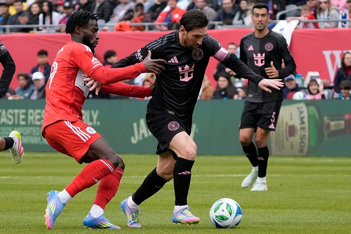 Messi im tiếng, Inter Miami thua cay đắng trong trận đấu có 8 bàn thắng
