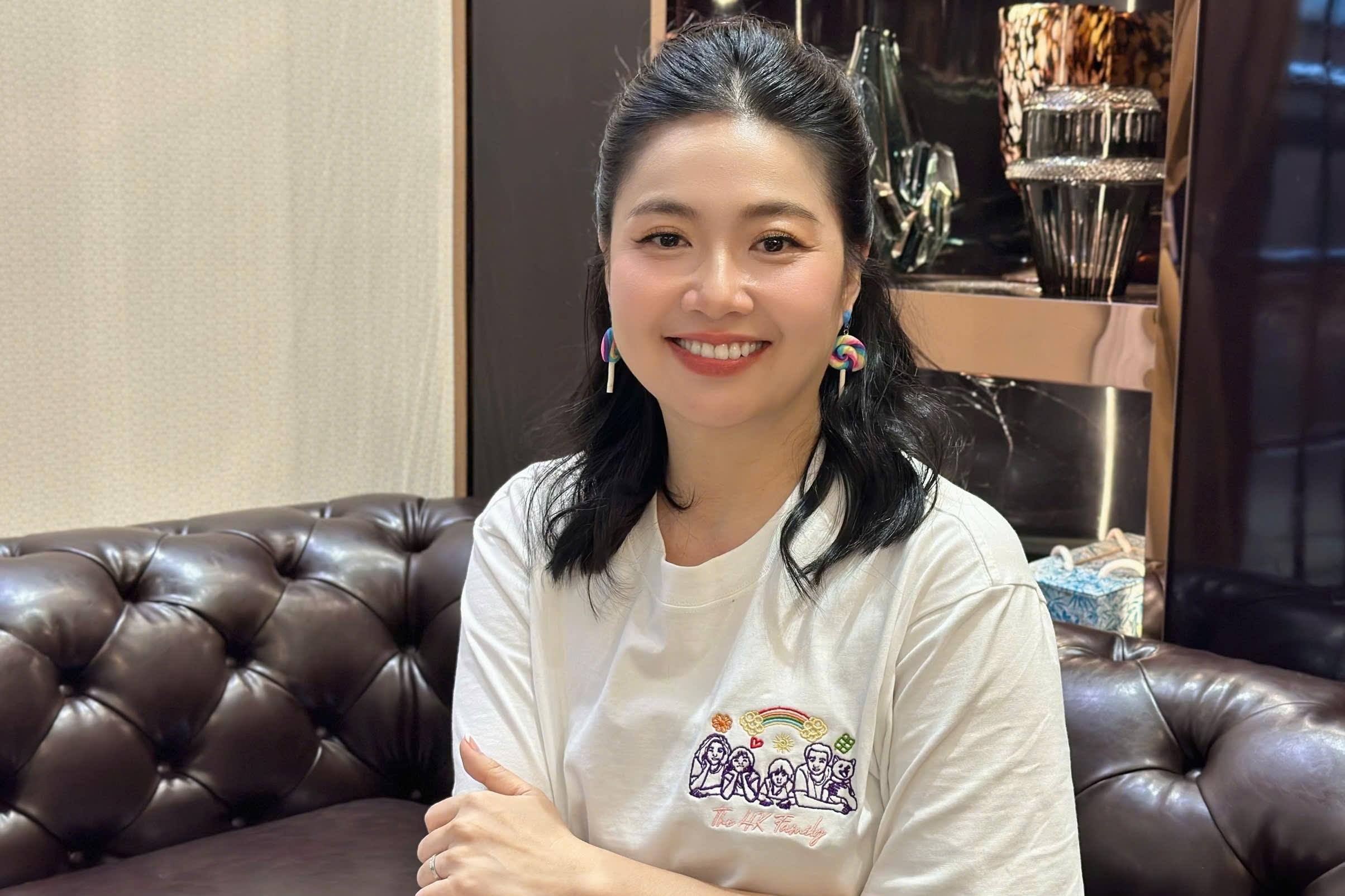 Lê Khánh: Hôn nhân bên chồng kém tuổi, ngại vì cảnh nóng với Quốc Trường