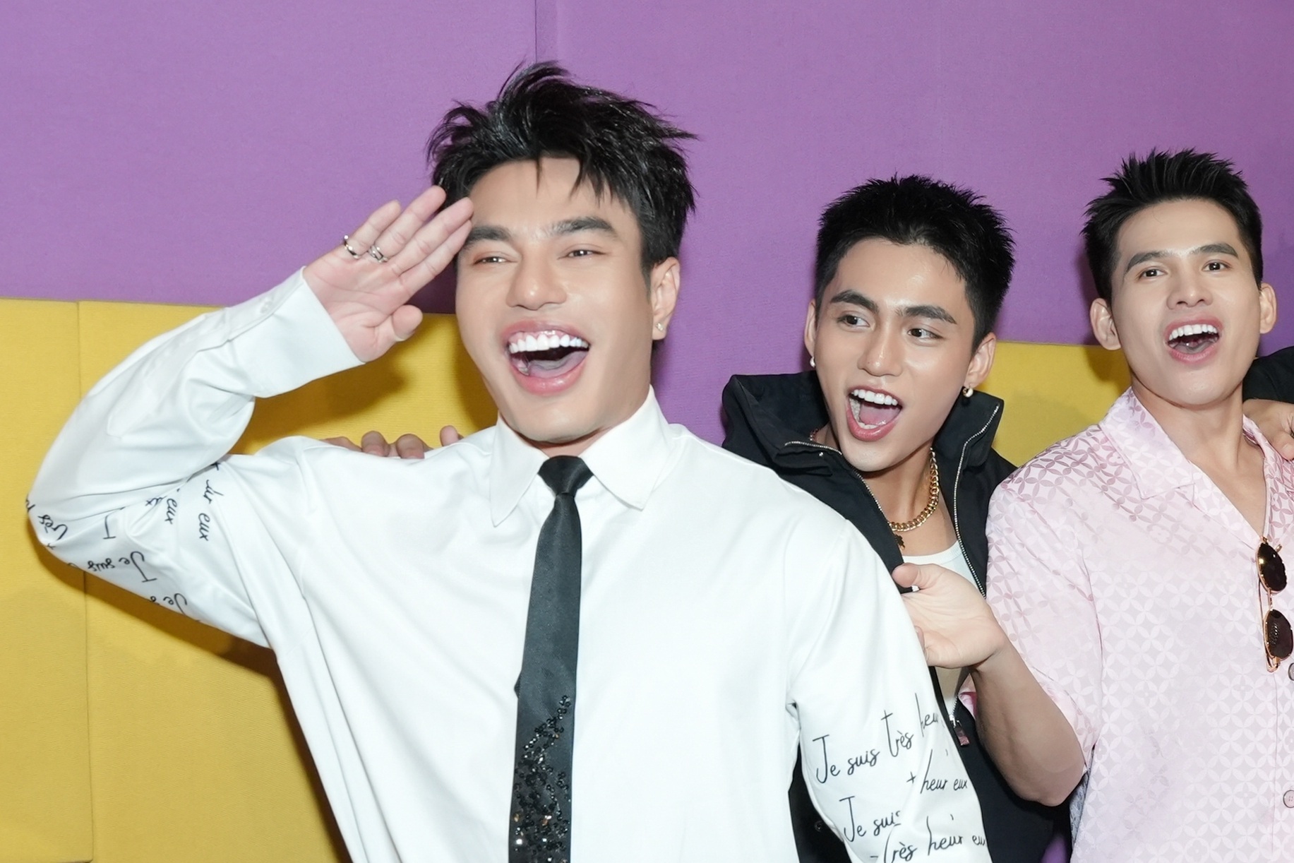 Lê Dương Bảo Lâm lên tiếng sau tranh cãi hài lố tại show về chiến sĩ