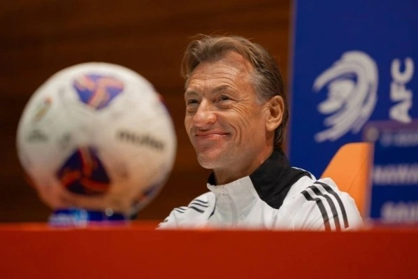 HLV Saudi Arabia tự tin thắng dễ dàng Indonesia, giành vé dự World Cup