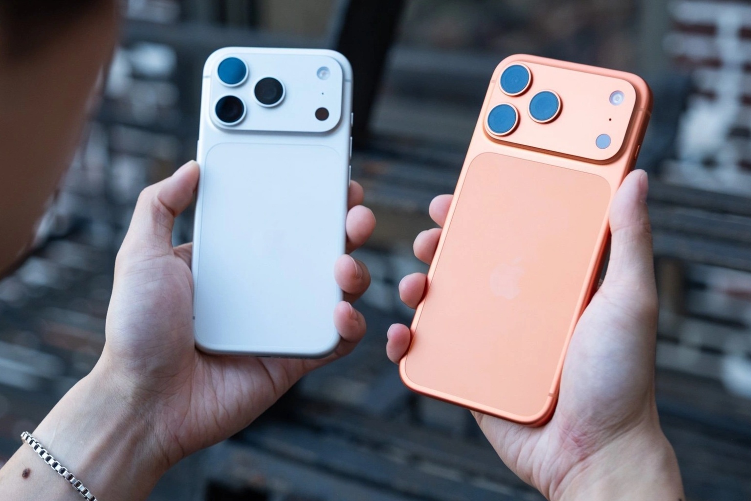 Giá iPhone 17 Pro Max tiếp tục giảm những ngày cuối vòng đời