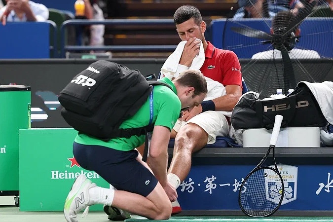 Djokovic bỏ họp báo, chịu áp lực lớn trước tứ kết Thượng Hải Masters