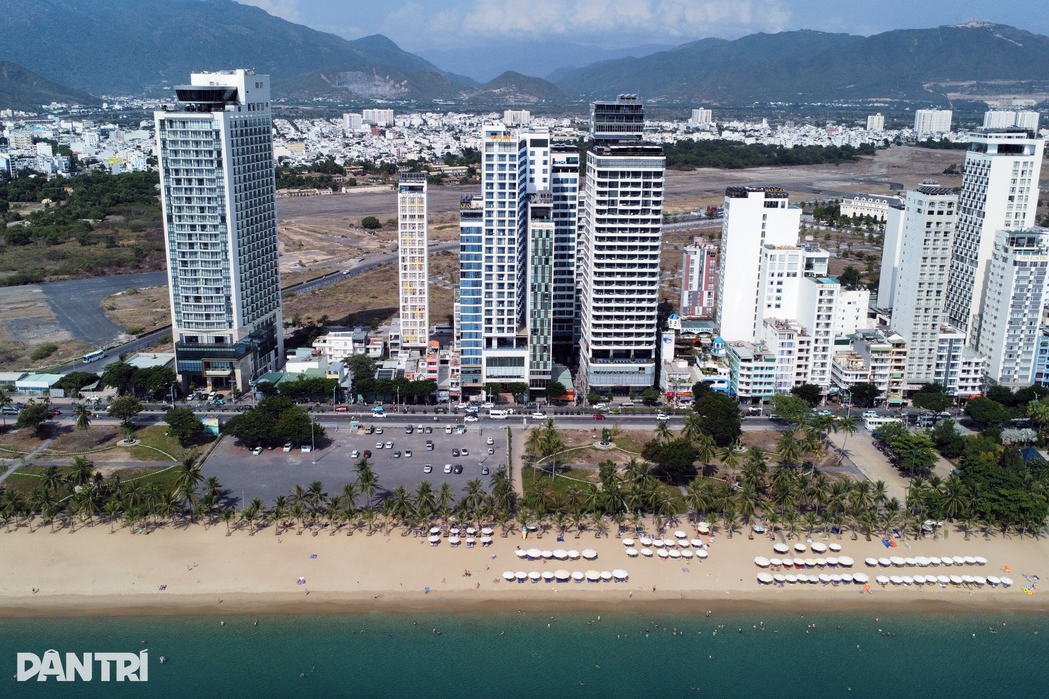 Sắp đấu giá 3 khu "đất vàng" ở bãi biển Nha Trang