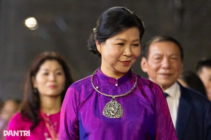 Phu nhân Tổng Bí thư tham gia khai mạc Lễ hội Văn hóa Thế giới tại Hà Nội