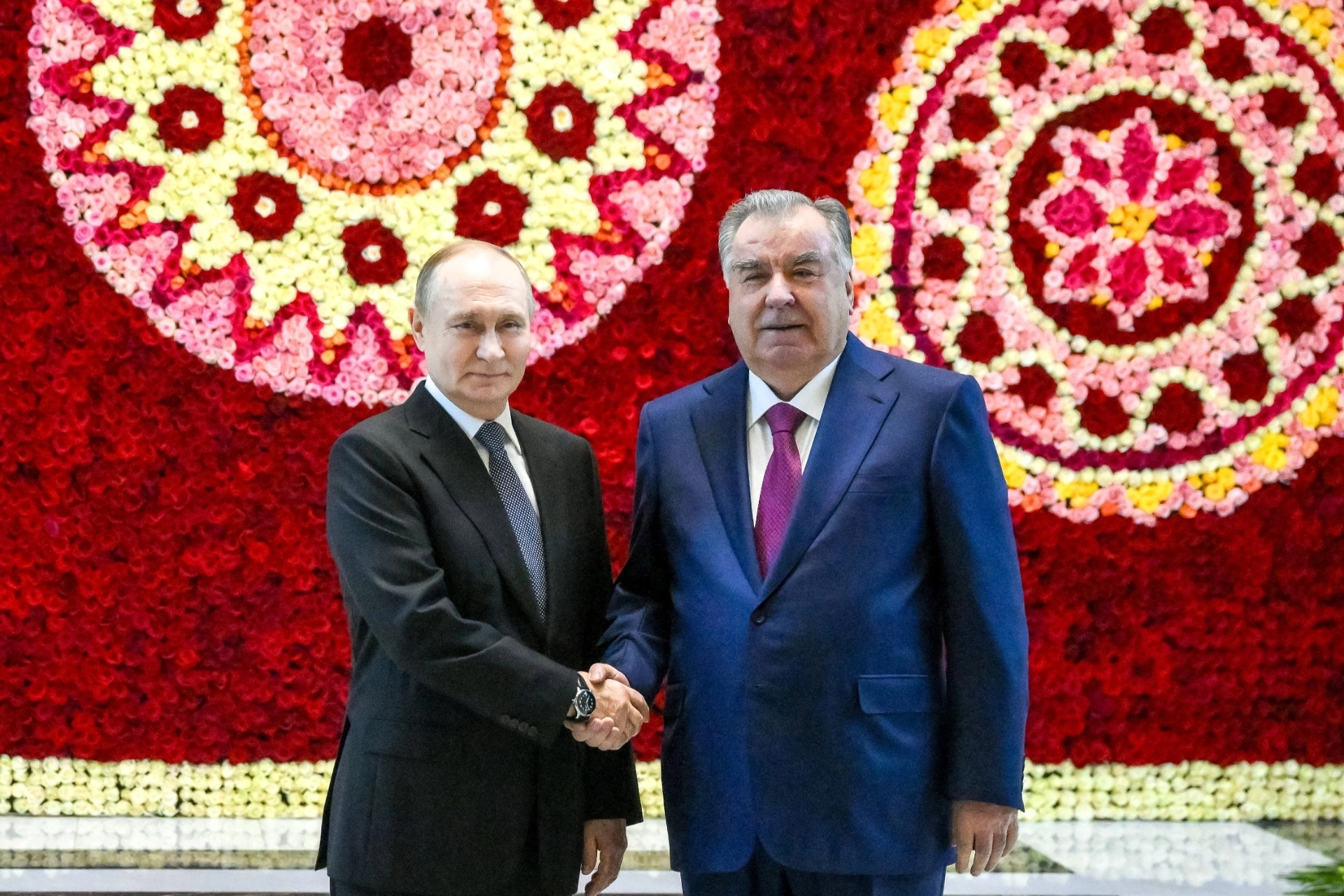 Cuộc "hồi hương ngoại giao" từ chuyến thăm Trung Á của Tổng thống Nga Putin