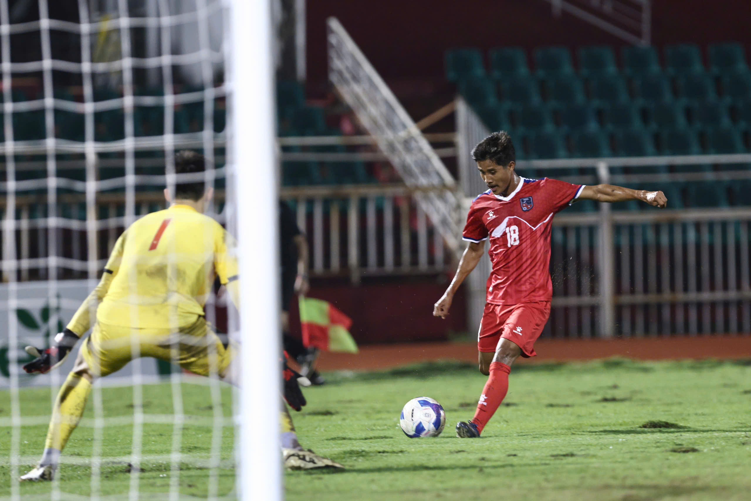 Đội tuyển Nepal 0-1 Việt Nam (hiệp 2): Bóng đập cột dọc lần thứ ba