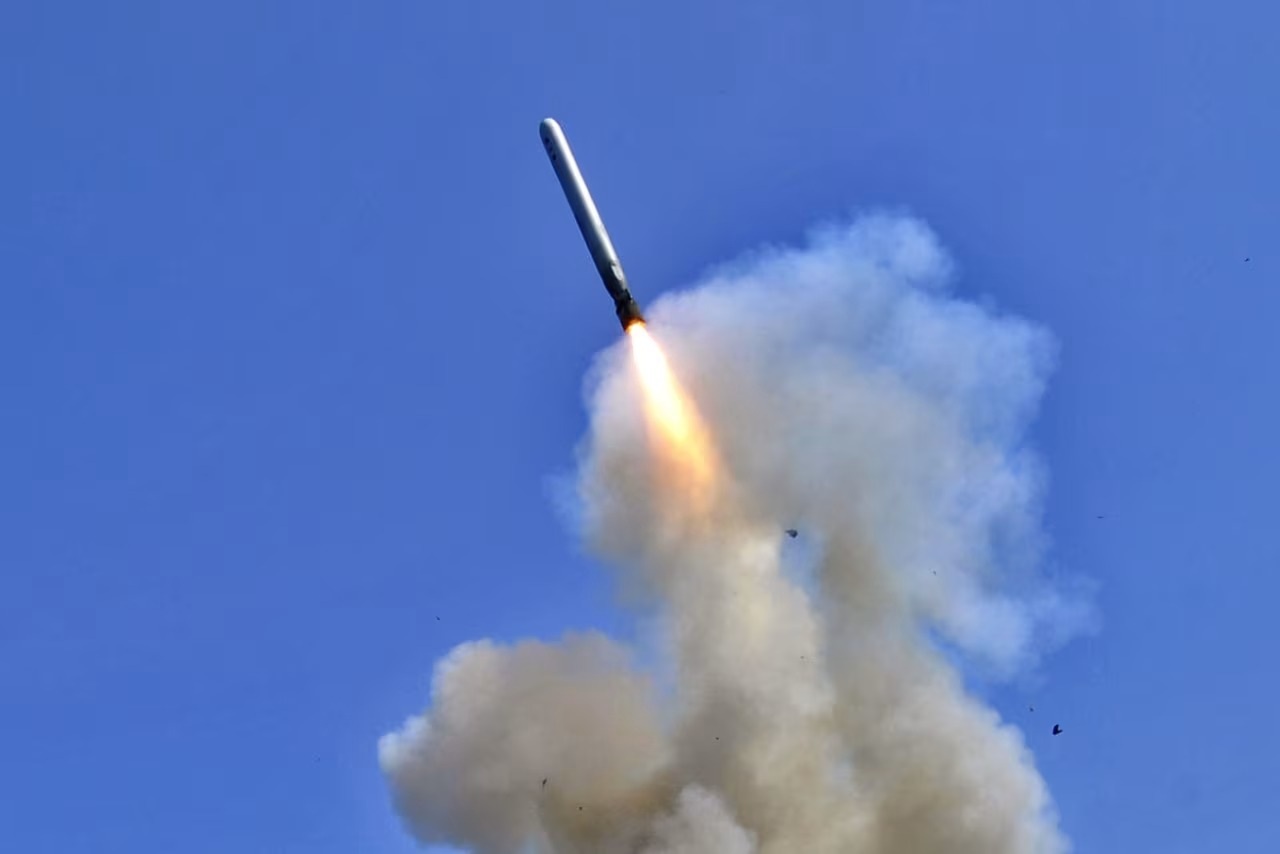 Tổng thống Trump phản hồi đề xuất cấp tên lửa Tomahawk cho Ukraine