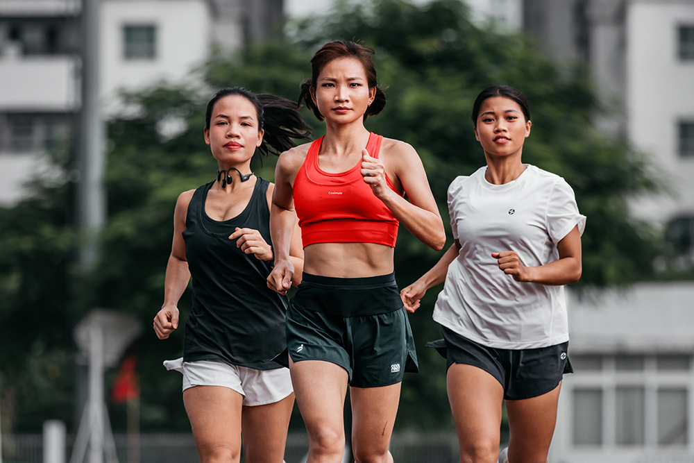 Coolmate kết hợp Nguyễn Thị Oanh ra mắt bộ sưu tập “Nhỏ bé mà phi thường”