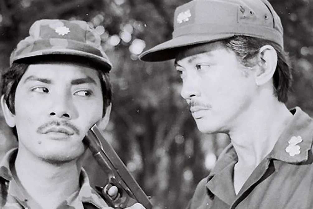 Dàn diễn viên phim tình báo kinh điển "Ván bài lật ngửa" sau 43 năm