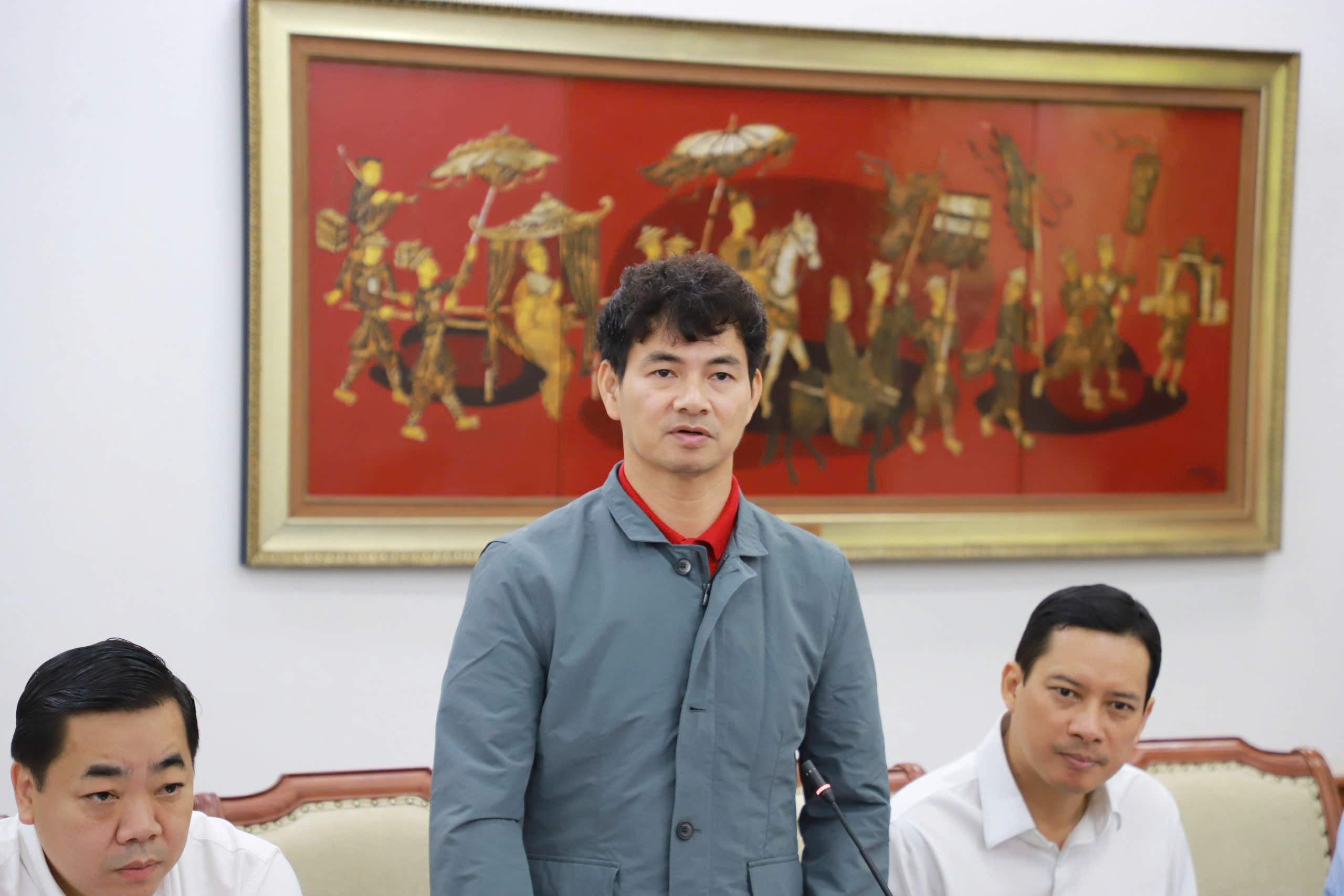 NSND Xuân Bắc: "Cần hạn chế các tài khoản ảo trên mạng xã hội"