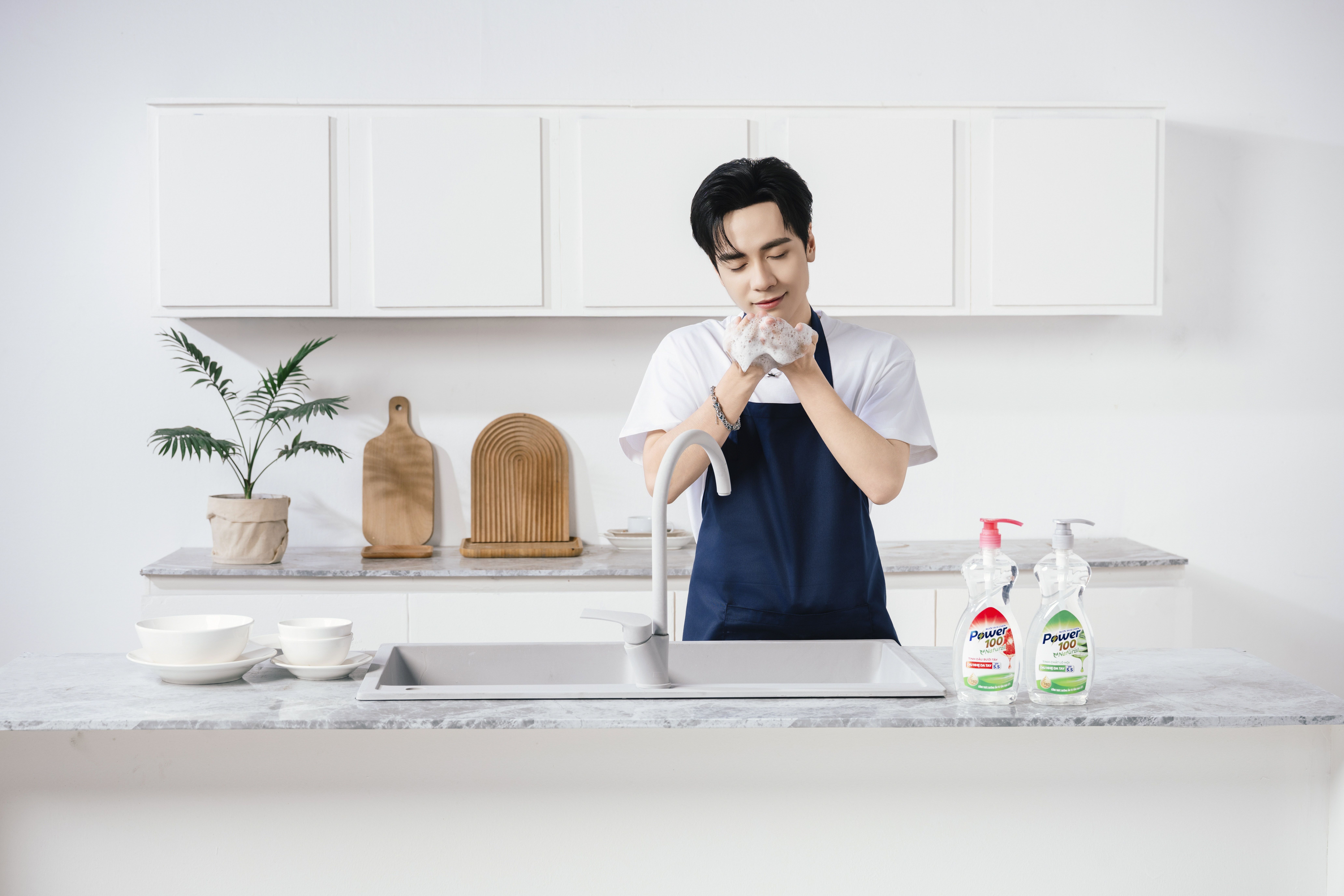 Quang Hùng MasterD gây chú ý với hình tượng “trai đảm trăm điểm” cùng Power100