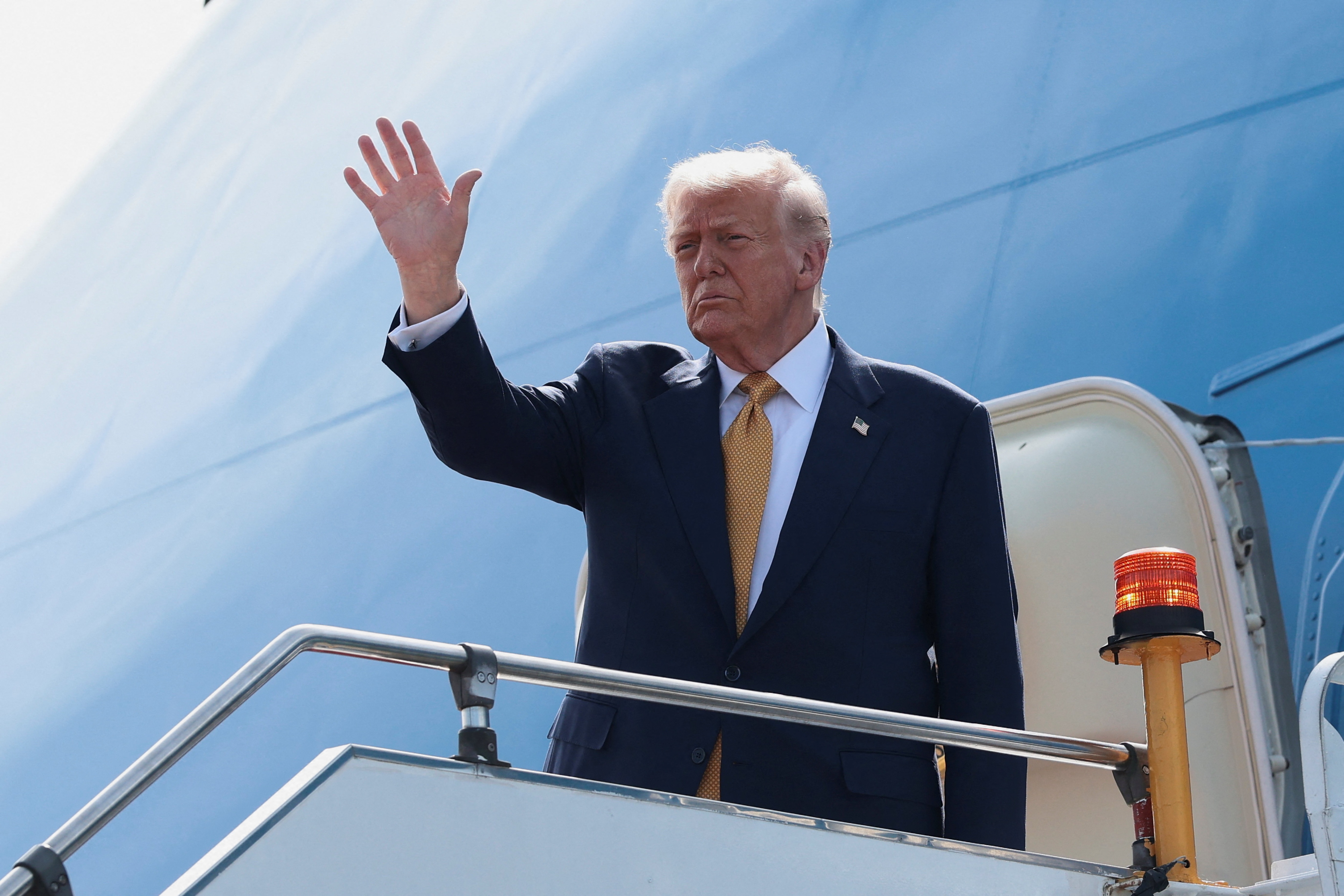 Tổng thống Mỹ Donald Trump thăm Nhật Bản