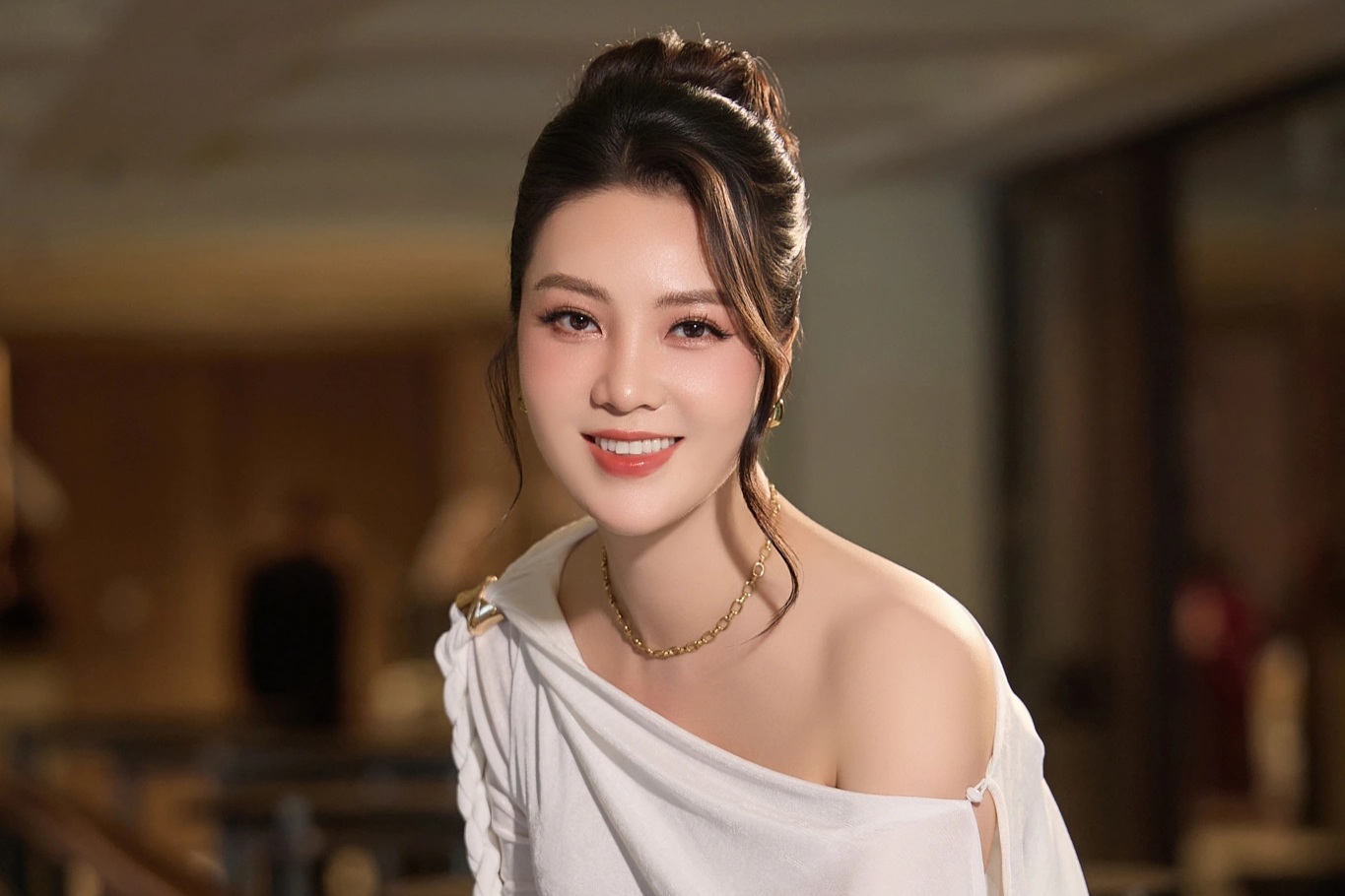 Á hậu Thụy Vân tiết lộ đã sinh con thứ 2