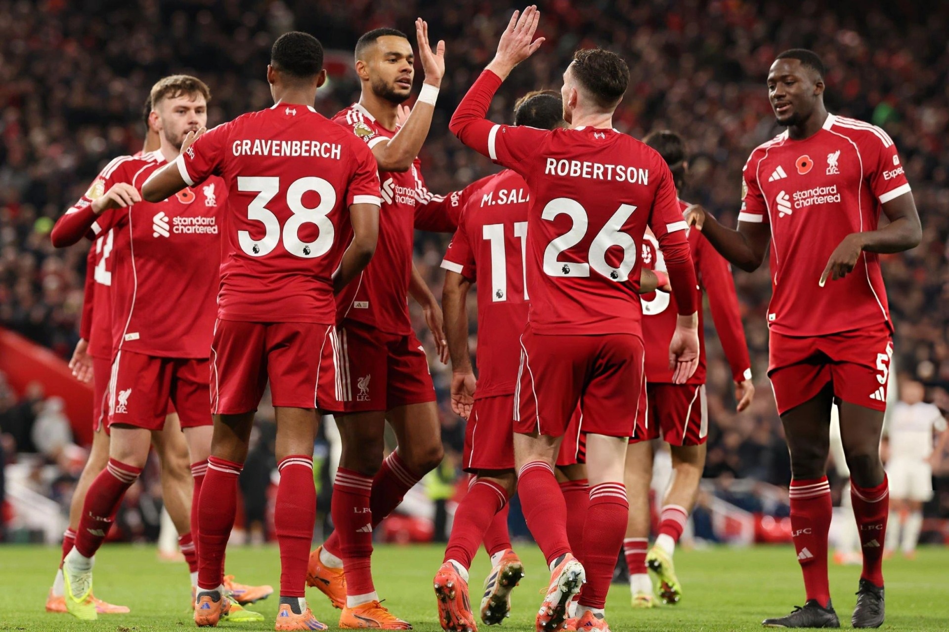 Liverpool giải cơn khát chiến thắng, hạ Aston Villa trên sân nhà