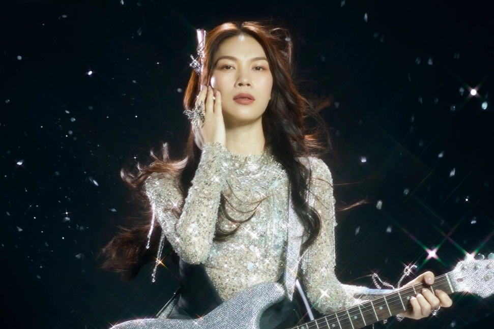 Fan Mỹ Tâm nạp 27,8 tỷ đồng để săn vé đêm nhạc, lý do thực sự là gì?