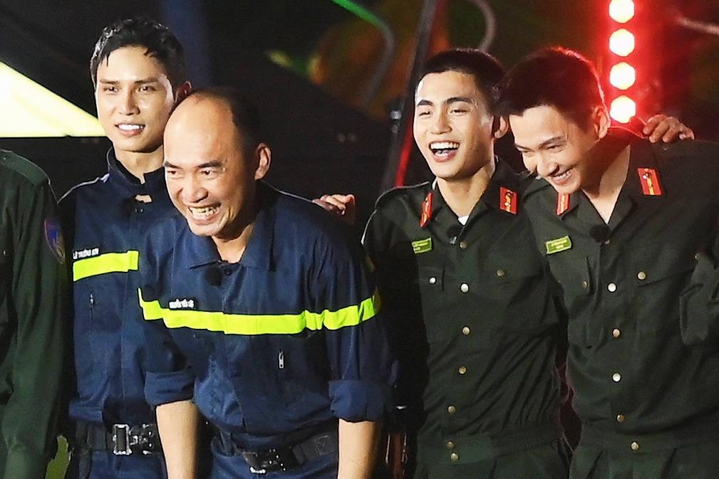 Tiến Luật kể chuyện được MONO cứu nguy, hé lộ mối quan hệ sau show thực tế