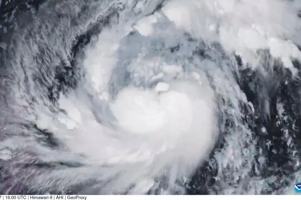 Bão chồng bão, Philippines cảnh báo nguy hiểm