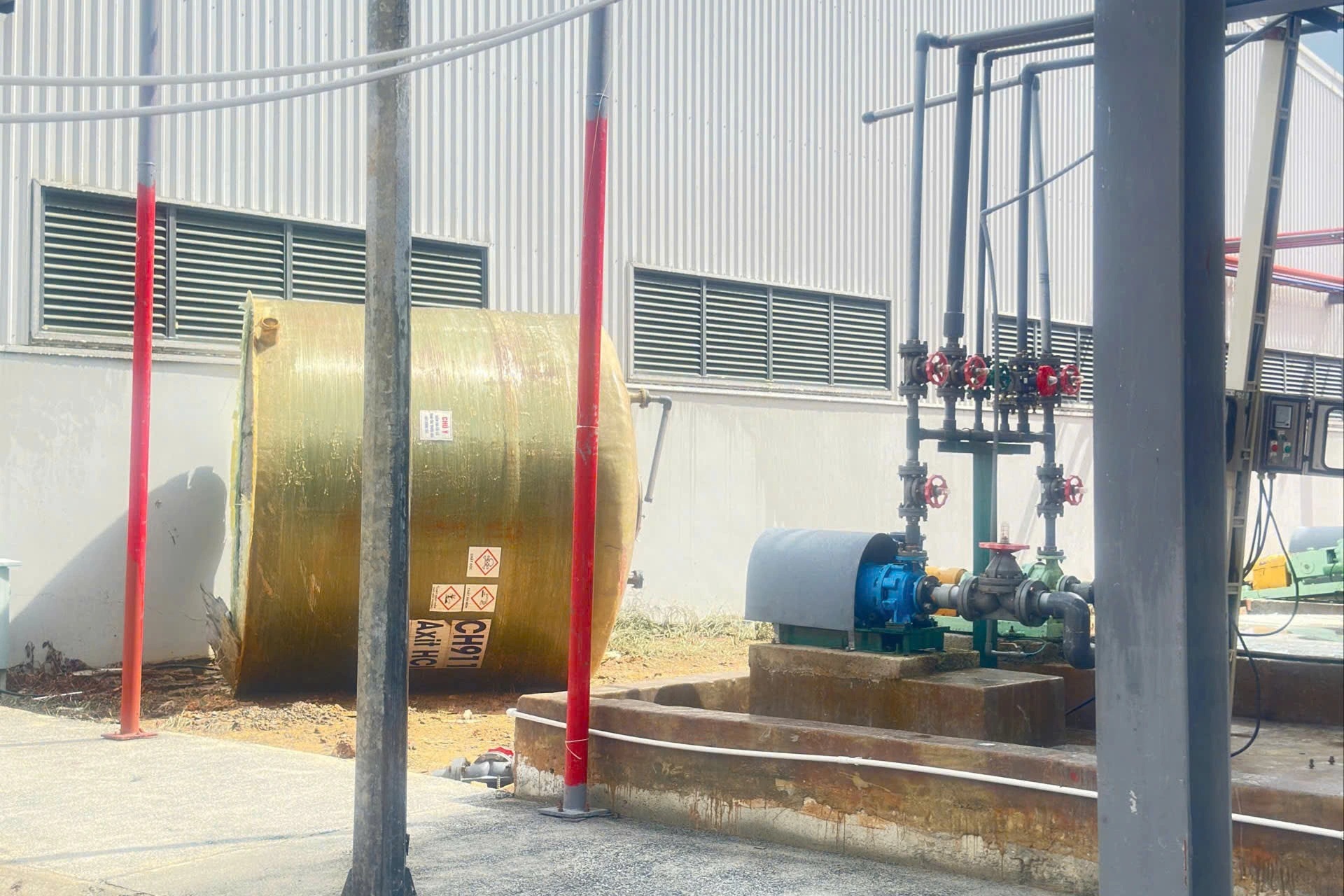 Nổ lớn tại công ty hóa chất ở Lâm Đồng, 2 người tử vong