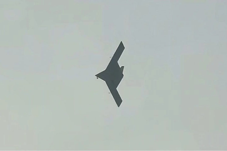 Rộ thông tin UAV tàng hình của Trung Quốc lần đầu cất cánh