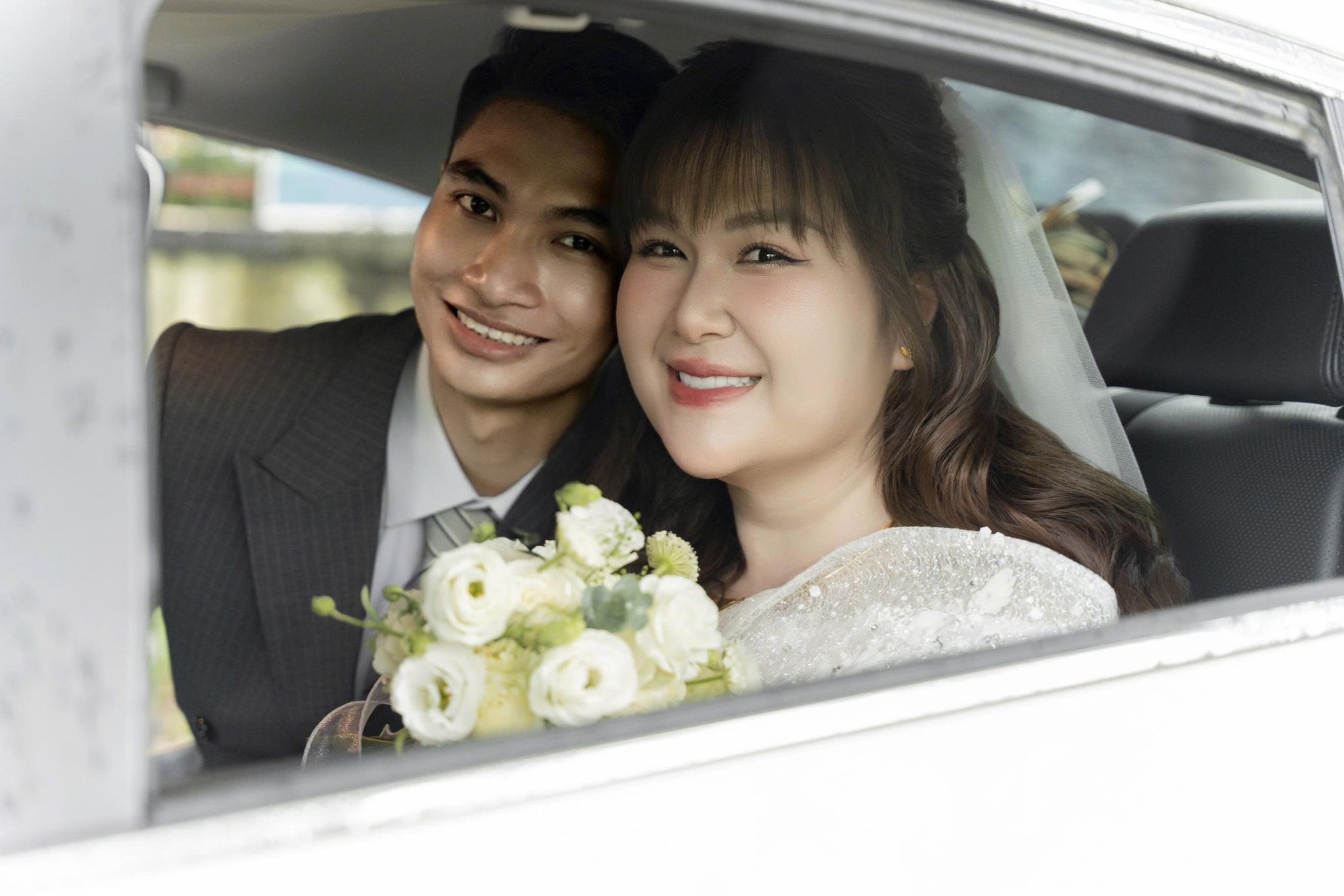 Diễn viên bị ghét nhất "Về nhà đi con" giảm 57kg trước khi lấy chồng