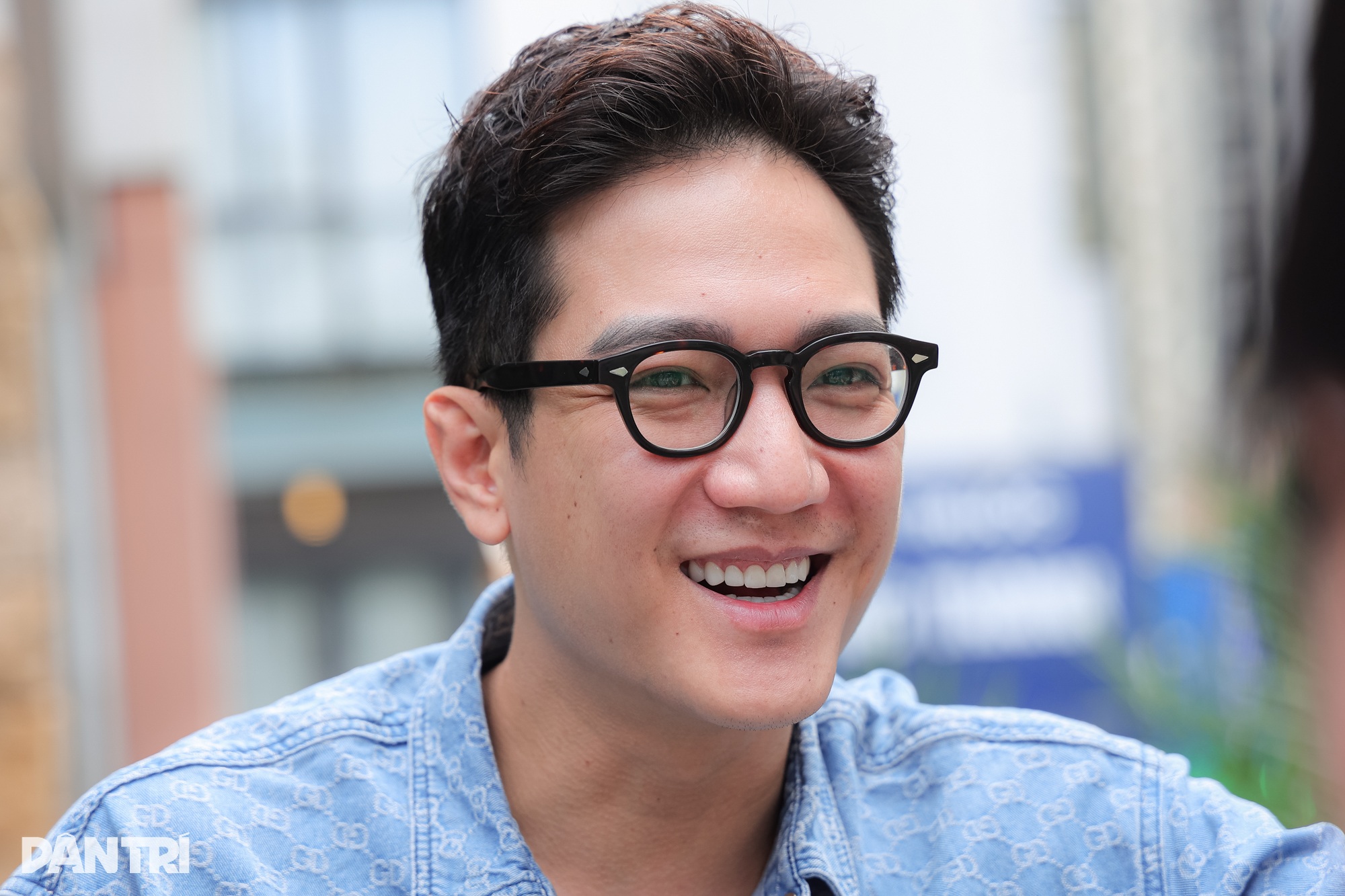 Chí Nhân "Cách em 1 milimet" nói về tin đồn đào hoa, nhận khó yêu hơn xưa