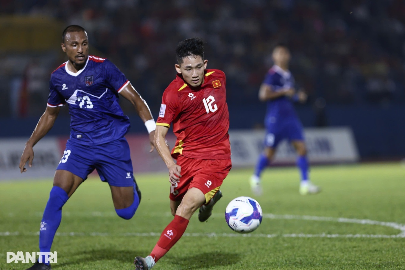 Đội tuyển Lào - Việt Nam (19h hôm nay): Tiến Linh đá chính, Xuân Son dự bị