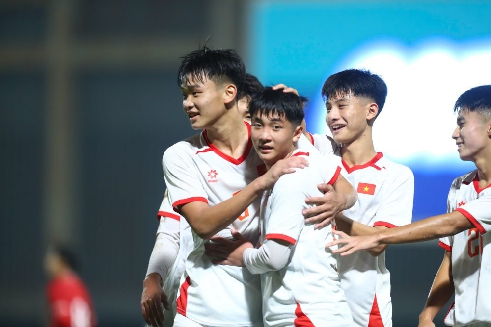 Phản ứng của CĐV Đông Nam Á khi U17 Việt Nam thắng đậm Singapore
